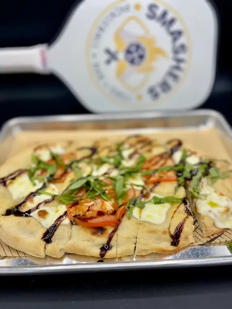 margarita flatbread pizza