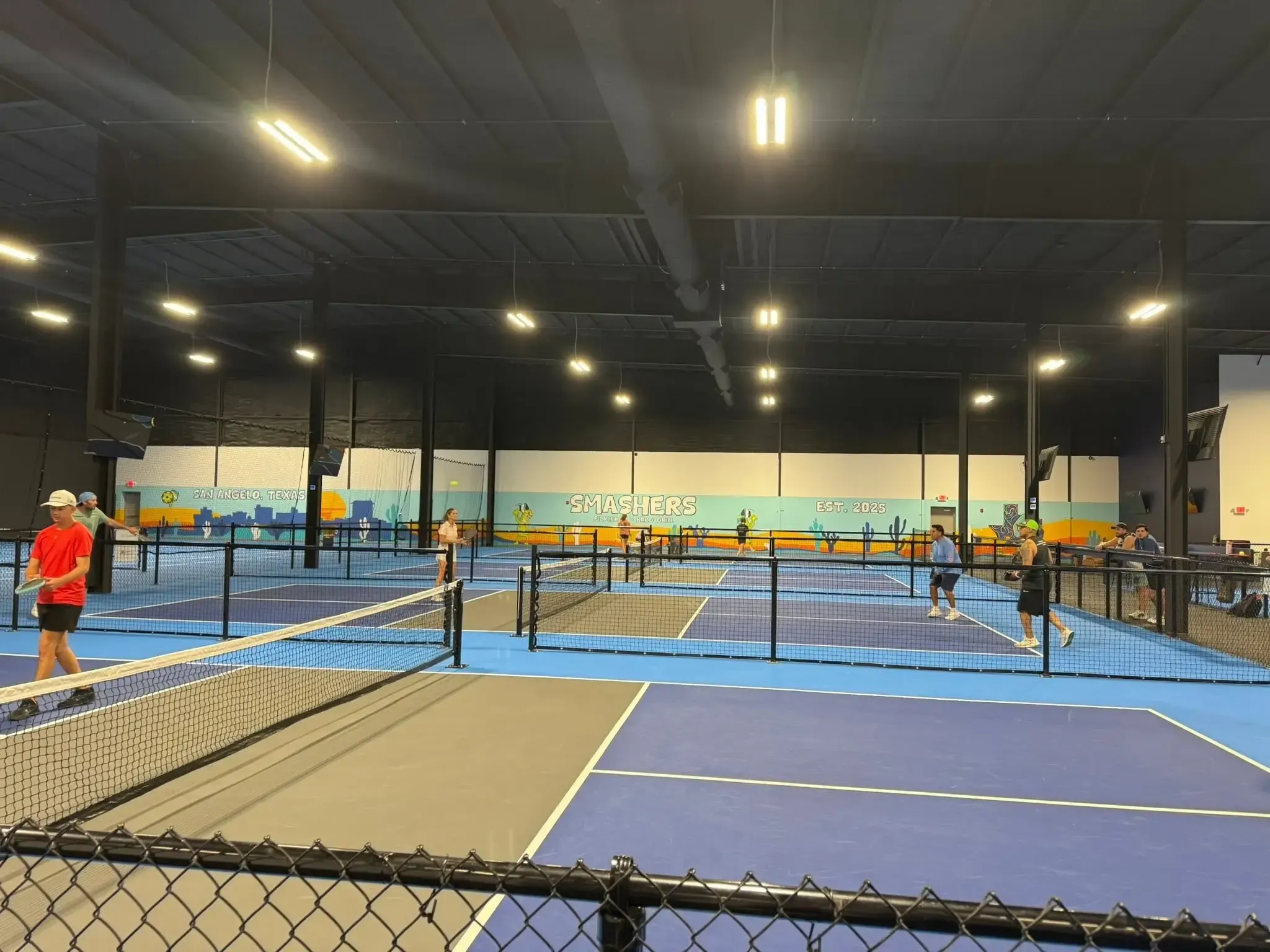 wide angle courts photo